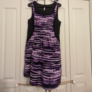 Lg Dress With Pockets